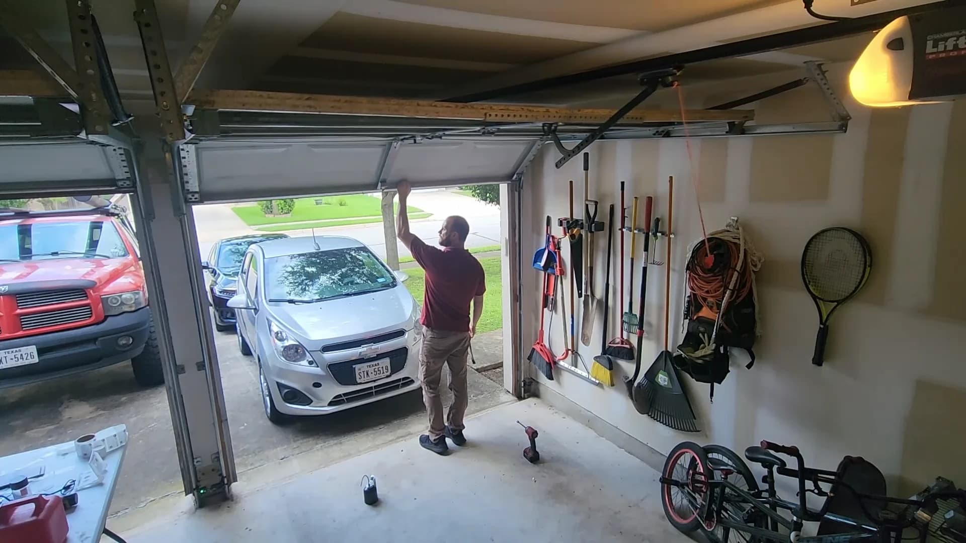 Cedar Park Seasonal Garage Door Maintenance Checklist