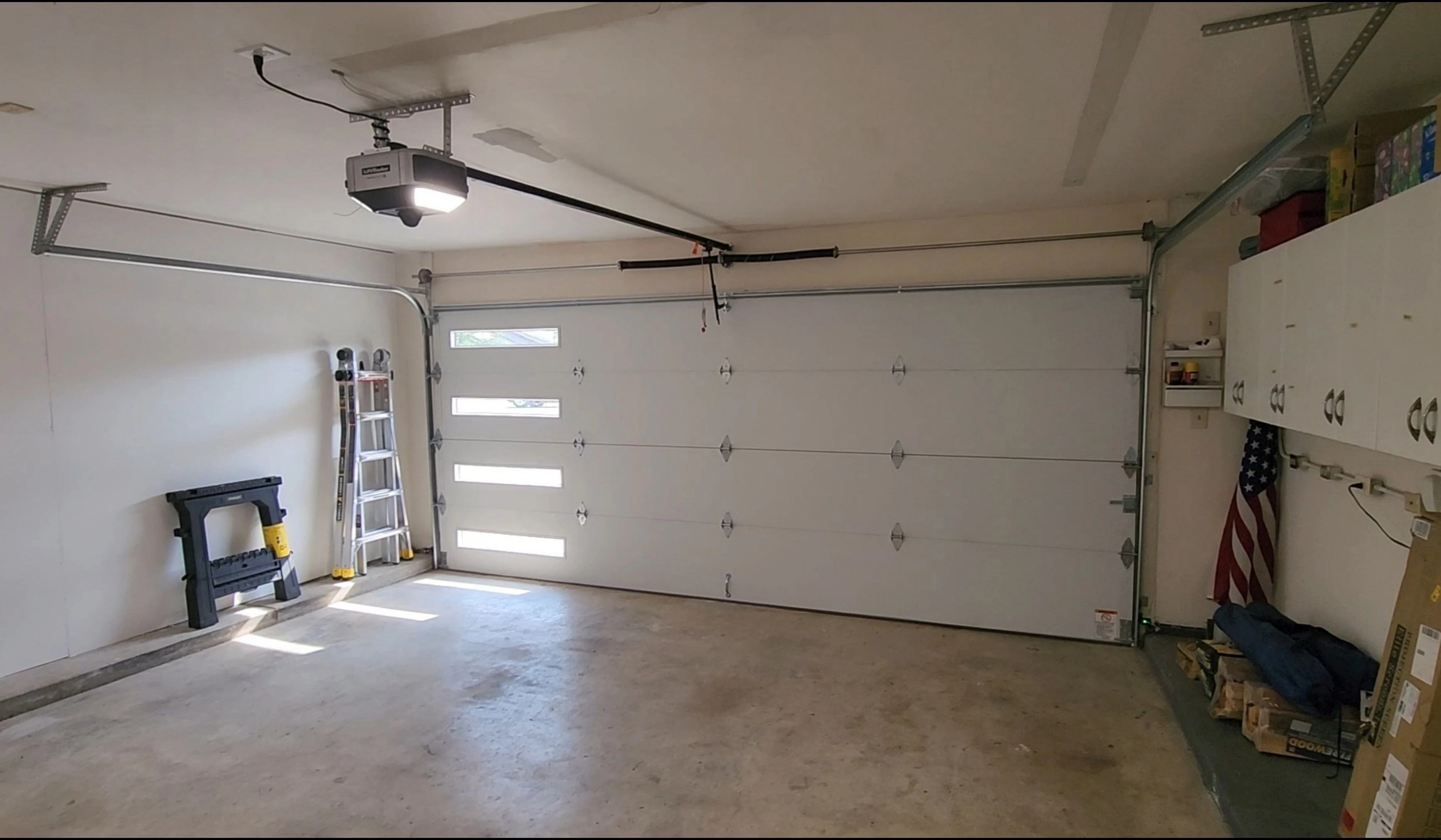 Energy-Efficient Garage Doors for Hot Texas Summers